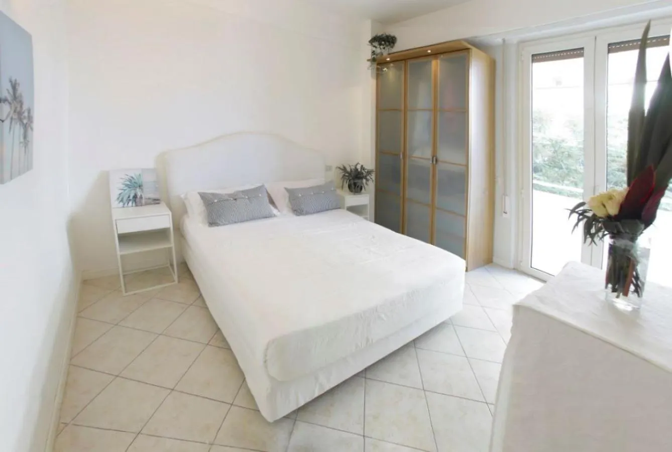 Apartment Luxury Suites Collection - Milano 3 Riccione Italy
