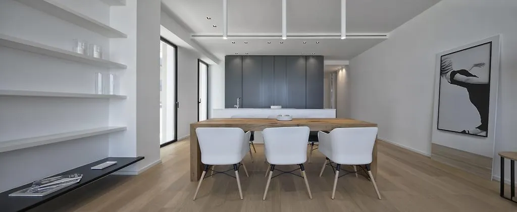 Luxury Suites Collection - Milano 3 Riccione 0*,
